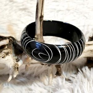 Vintage Luna Black White Bangle Bracelet